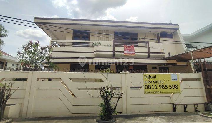 Rumah 2 Lt Dijual Di Perumahan Green Garden Jakarta Barat