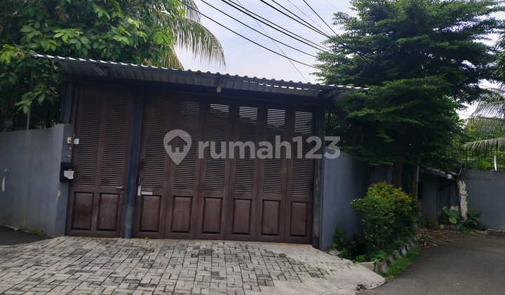Golden Pinang Kebayoran Spacious House for Sale South Jakarta 2