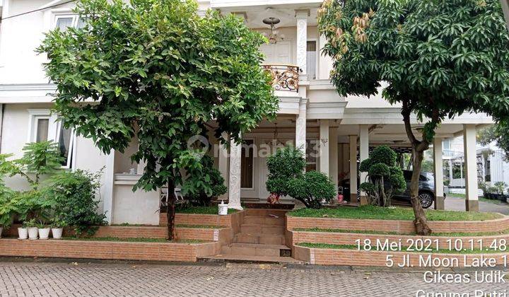 tampak depan rumah cantik dijual di cibubur
