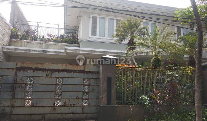 RUMAH BAGUS DI JUAL 2 LANTAI DI JALAN MARTIMBANG JAKARTA SELATAN 2