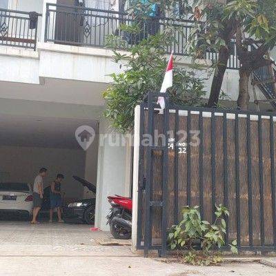 Rumah 2 Lt Dijual di di Komplek Perumahan KFT Cengkareng Barat  1