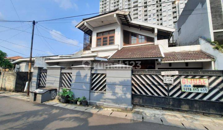 Rumah 2 lt Dijual Di tebet Jakarta Selatan  2