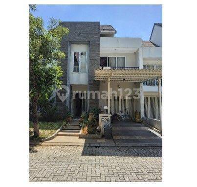 Rumah Mungil 2 Lt Dijual Di Modernland Tangerang 1