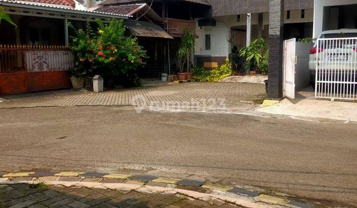 Rumah 2 Lt Dijual Di Taman Royal Cipondoh Tangerang  2