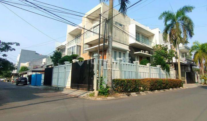 Rumah Bagus 2 Lt Dijual Di Komplek Citra Garden V Jakarta Barat 1