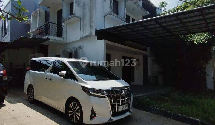 Rumah Hook 2 Lt Dijual Di Perumahan Raffles Hills Tapos Depok  2