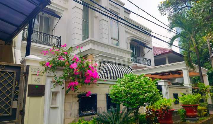 Kuningan Dijual Rumah Cantik Di Jl. Denpasar Jakarta Selatan