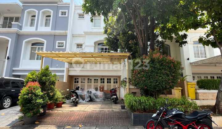 Pik Dijual Cepat Rumah 3 Lt di Bukit Golf Mediterania Pik Jakarta Utara
