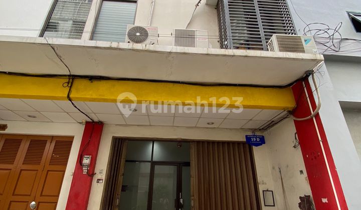 Taman Sari Jl. Keadilan Dijual Ruko Mungil 3 Lt Jakarta Barat Taman Sari Jl. Keadilan Dijual Ruko Mungil 3 Lt Jakarta Barat