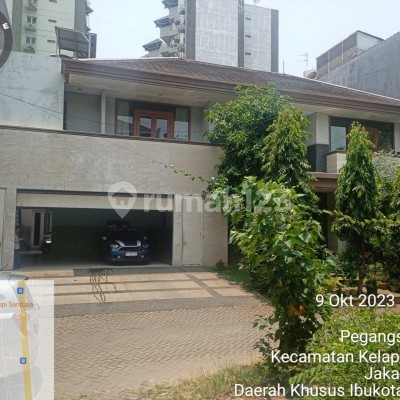 Luxury House For Sale in Villa Menara Residential, Kelapa Gading, North Jakarta