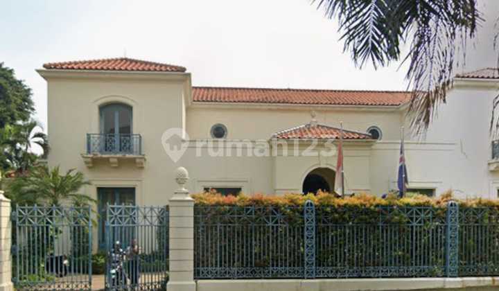 Lebak Bulus Luxury House for Sale in Lebak Lestari Indah, South Jakarta