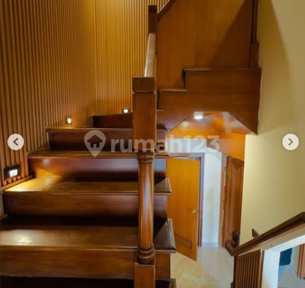 Dijual Cepat Dibawah NJOP Apertement Penthaouse Kemang