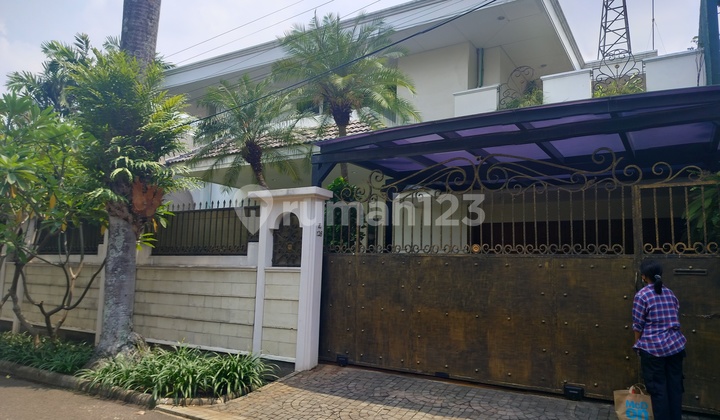 Simprug Dijaual Rumah Adem Jakarta Selatan