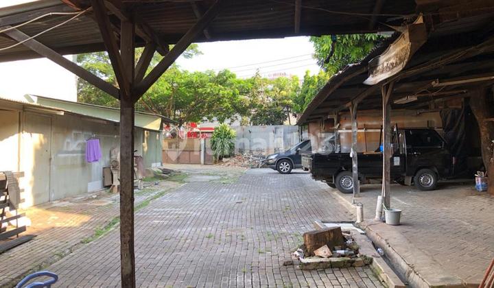 For Rent Commercial Land on main highway. For Rent Commercial Land on main highway.