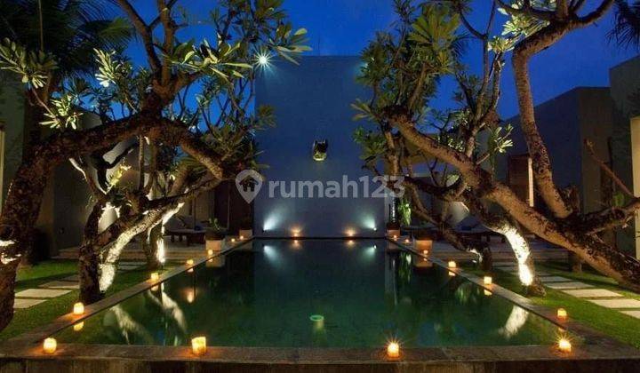 TOP URGENT DI JUAL LUXURY VILLA LOKASI BATU BELIG SEMINYAK KUTA BADUNG 2