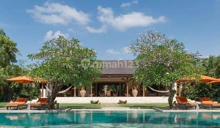 TOP URGENT DI JUAL VILLA LOKASI PERERENAN CANGGU KUTA UTARA BADUNG 1