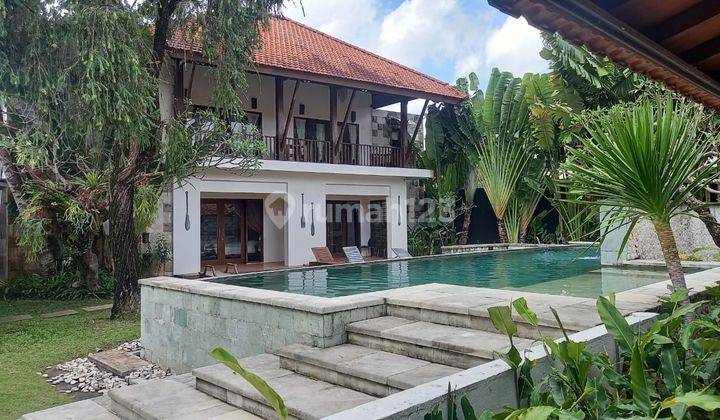 TOP URGENT VILLA FOR SALE UMALAS KEROBOKAN LOCATION NORTH KUTA BADUNG 1