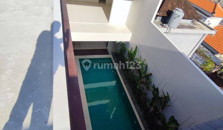 HOT LIST 
TOP URGENT 

TERMURAH DI KELASNYA DI JUAL VILLA LOKASI RENON DENPASAR SELATAN BALI 2