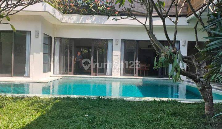 TOP URGENT VILLA FOR SALE IN SANUR SOUTH DENPASAR LOCATION 1