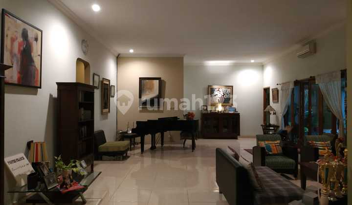 Dijual Rumah Bagus Area Kemang 1