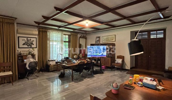 FOR SALE HOUSE TULODONG BAWAH STREET KEBAYORAN BARU SOUTH JAKARTA