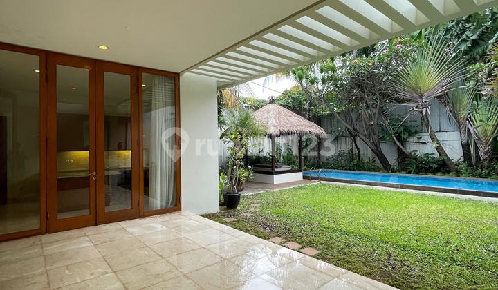 Dijual Rumah Mewah Bebas Banjir Di Kemang Jakarta Selatan