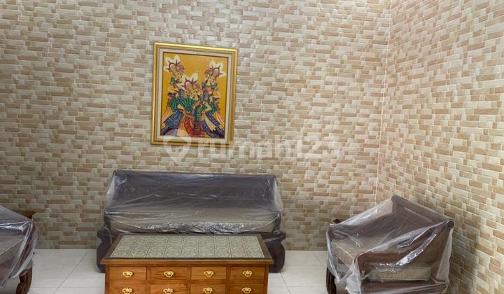 FOR RENT HOUSE ON CIBEBER STREET, KEBAYORAN BARU, SOUTH JAKARTA 2