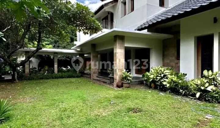 For Rent Ready to Occupy House on Jl. Dharmawangsa, Kebayoran Baru