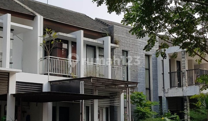 For Sale: Emerald House Bintaro Jaya 9, cheap and nice.