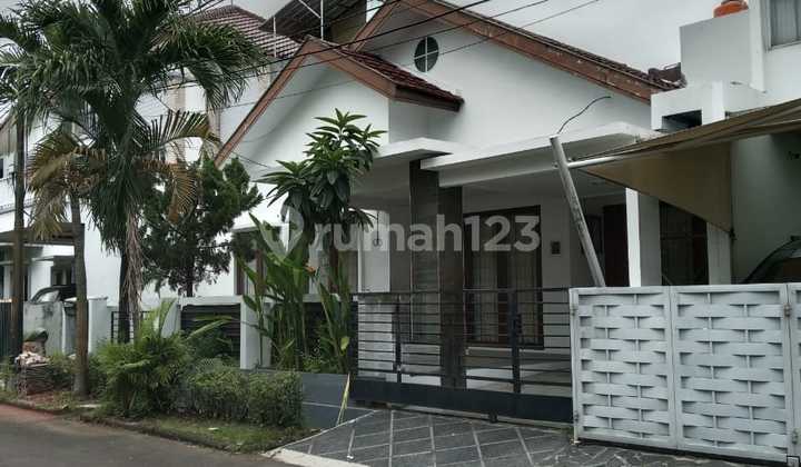 For Sale Beautiful House ..in Kasuari Bintaro Jaya 9 House
