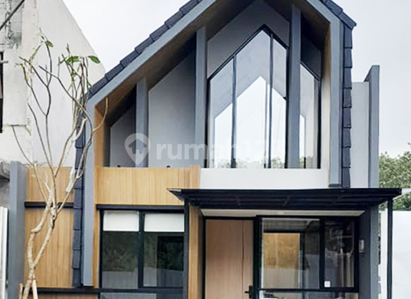 Dijual Rumah Cantik Nuansa Villa Lokasi Strategis 1
