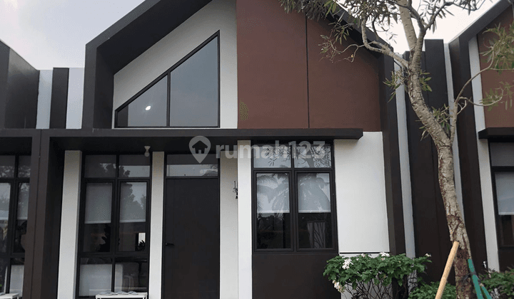 Dijual Rumah Modern Dekat Stasiun Parung Panjang 1