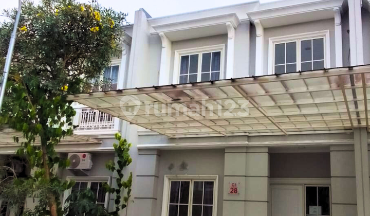 Dijual Rumah Mewah 2 Lantai Siap Huni Lokasi Strategis 2