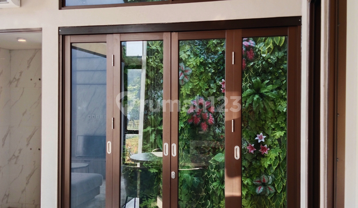 Rumah Modern View Danau dekat BSD 2