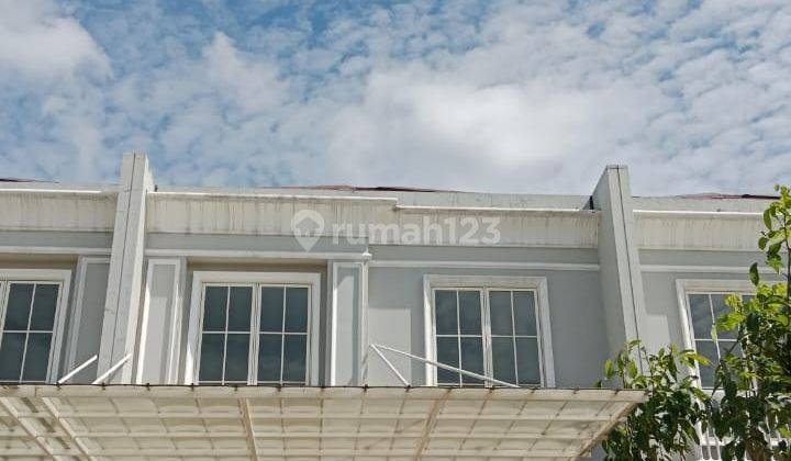 Disewakan rumah dua lantai taman asri siap pakai 1