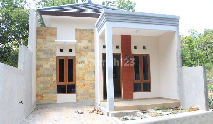 RUMAH CANTIK ELEGAN di Jl. Wates Km 12 Hanya 3menit  SPBU UAD 1