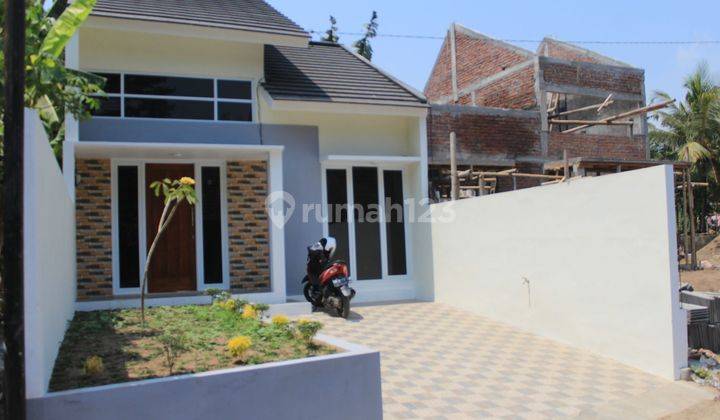 Rumah Proses Bangun 8 Menit Selatan Kampus Umy Kasihan 2