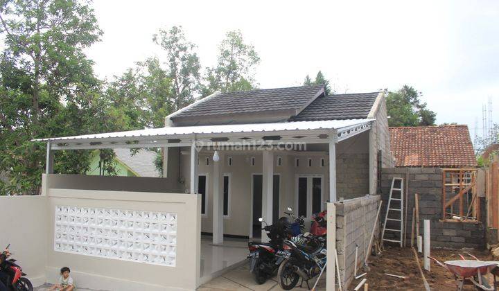 RUMAH KHUSUS MUSLIM DI MARGOLUWIH SEYEGAN 1