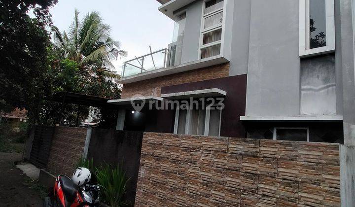 RUMAH MEWAH di Jl.Letkol Subadri SUMBERADI MLATI  2