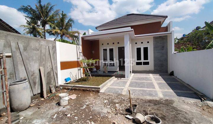 Rumah Bagus Dekat Alfamart Di Jl. Bibis 9 Menit Kampus Umy  2