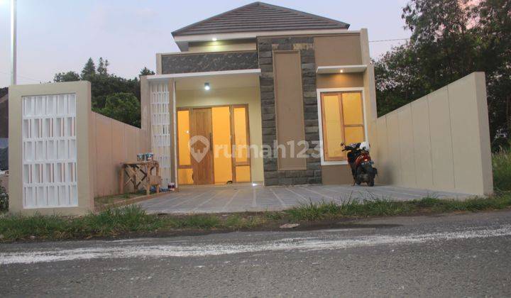 Siap Huni Rumah Mlati Di Jl.letkol Subadri Barat Pasar Cebongan  1