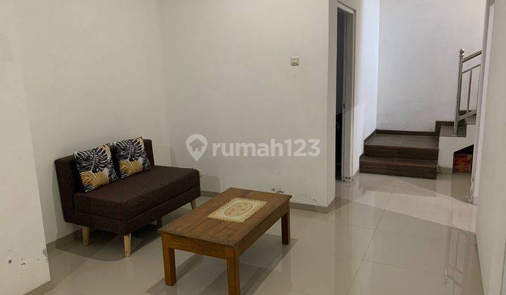 Rumah 2 Lantai + Furnished Dekat Pasar Sleman Jl Letkol Subadri 2