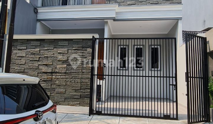 Rumah muara karang 8x15 3kamar tidur kondisi bagus Rumah muara karang 8x15 3kamar tidur kondisi bagus