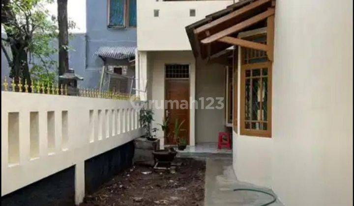 Dijual rumah siap huni bebas banjir dalam kompleks  2