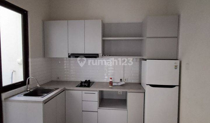 Dijual murah dengan furnished dalam cluster summarecon bekasi 2