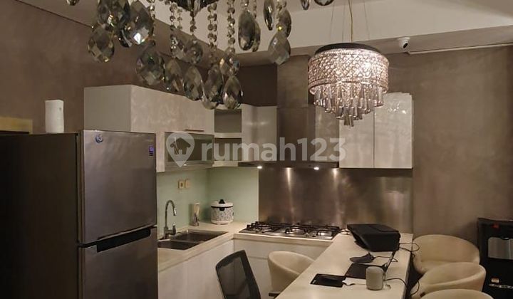 Apartemen Cosmo Terraces 2 Kamar Tidur Furnished