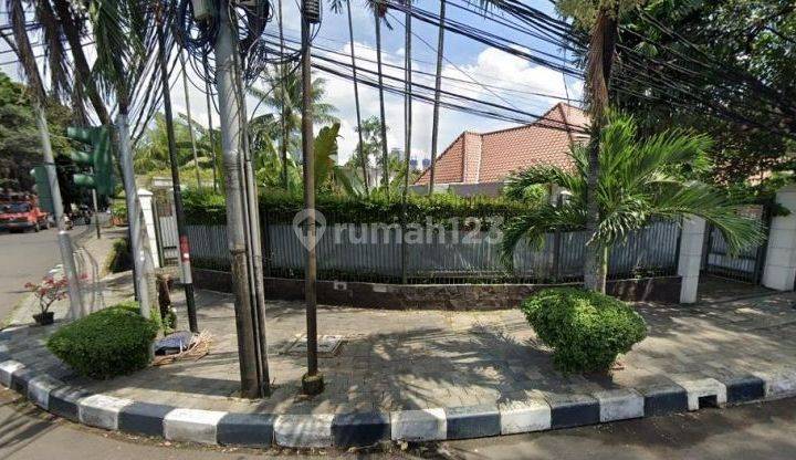 Rumah Komersial Menteng Klinik Apartemen SHM Bangunan 5x Luas Tanah 1