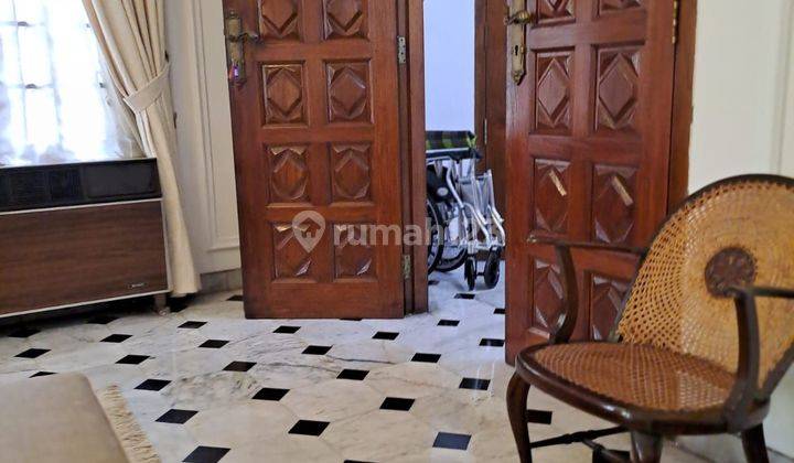 Rumah Pasuruan Cik Ditiro Menteng Strategis Komersial SHM 2