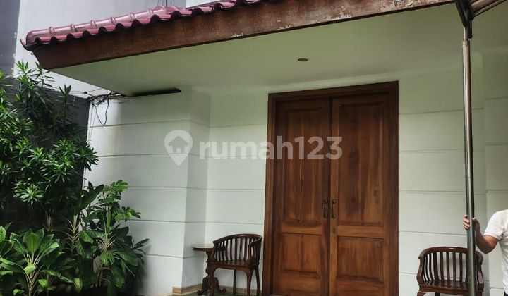 Rumah Menteng dijamin murah Sudah Renovasi 2