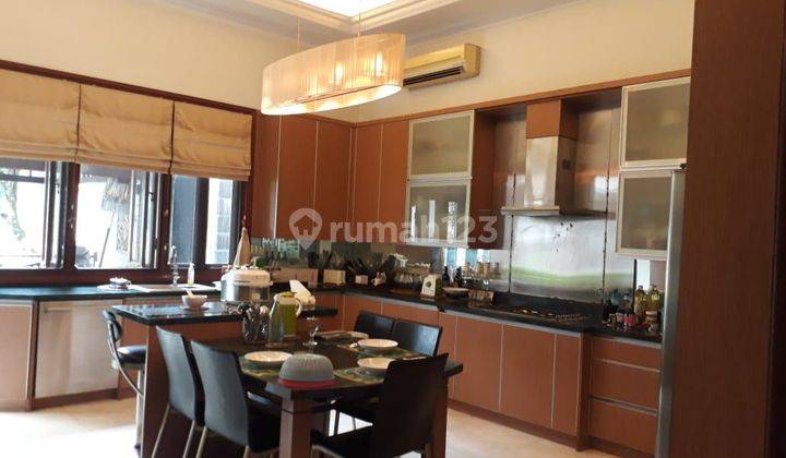 Dijual rumah Menteng Furnished Mewah Renovasi 2